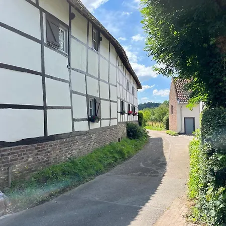 Semesterpark 'hoeve De Witte Olifant' Noorbeek